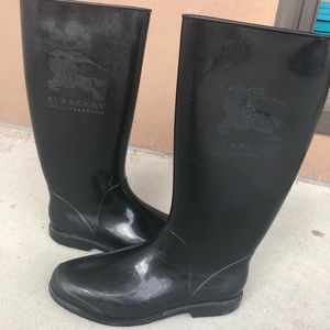 Burberry rain boots